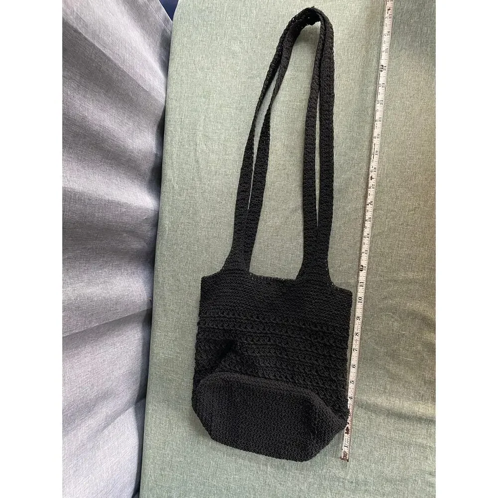 La Rue Black Crocheted Knit Crossbody Bucket Bag Tote Vintage 90s Y2K Boho